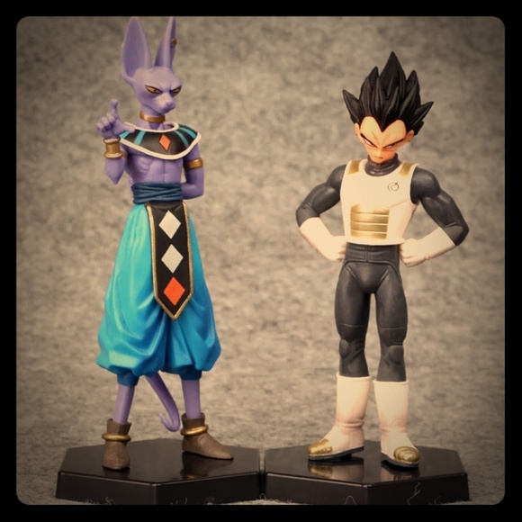 VEGETA FIGURE - Picture 1 of 2
